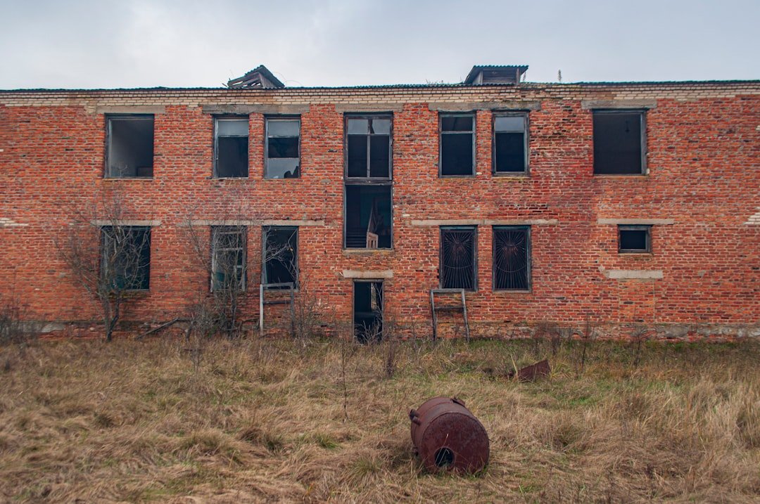 a building with broken windows